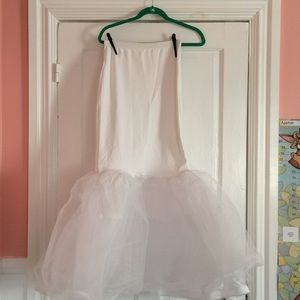 David’s Bridal White Trumpet Slip